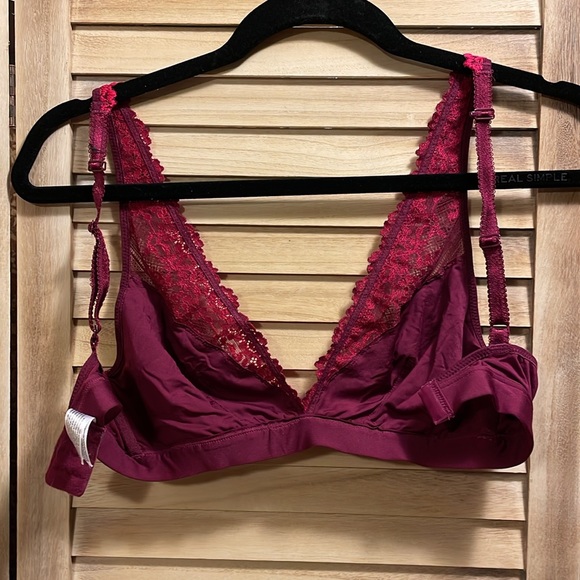 Wacoal Embrace Lace wire free bralette - Picture 2 of 5